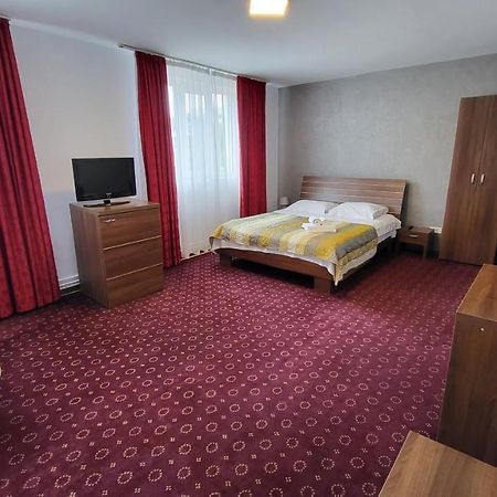 Boutique Global Aparthotel Braşov Exterior foto