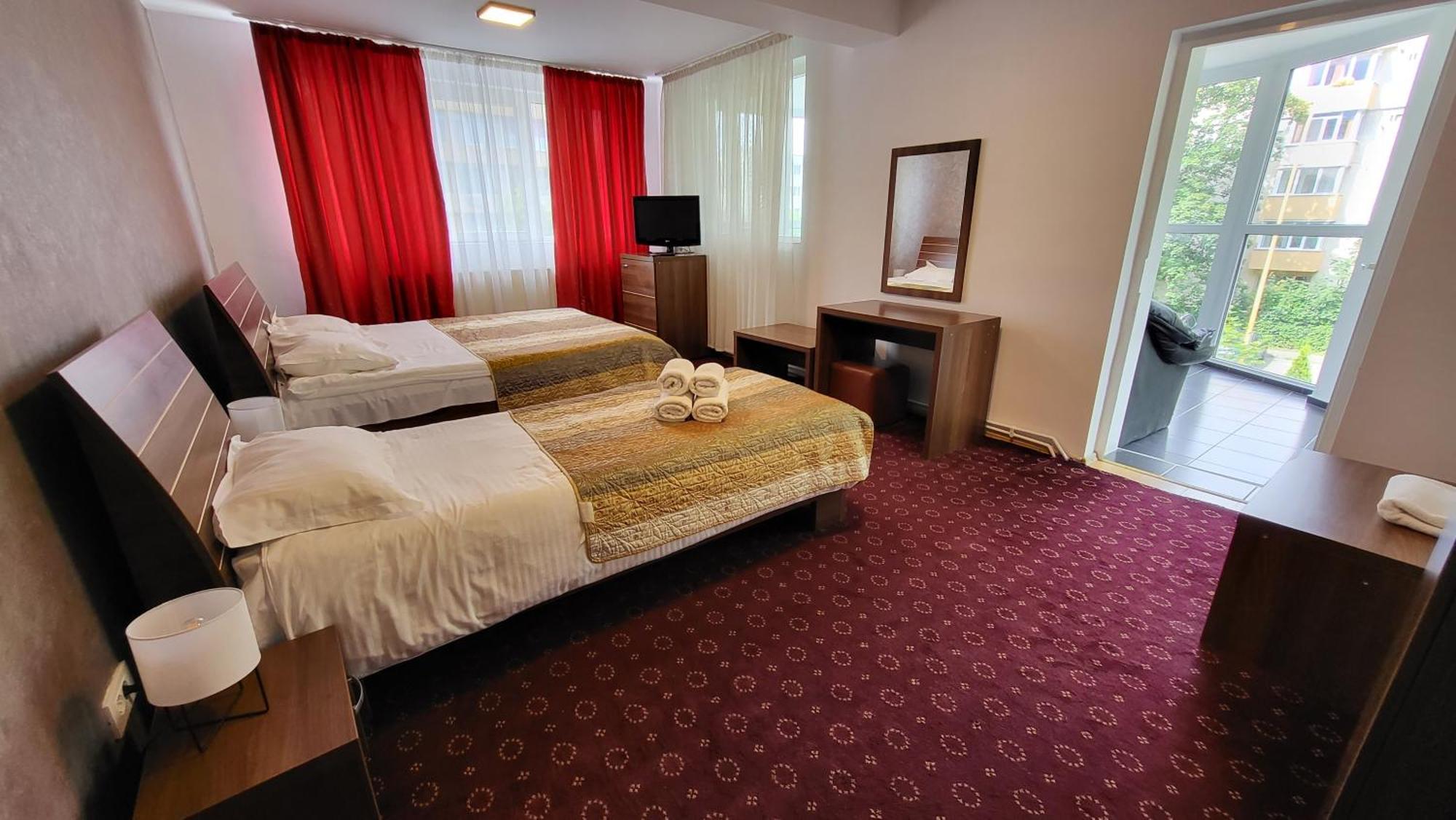 Boutique Global Aparthotel Braşov Exterior foto